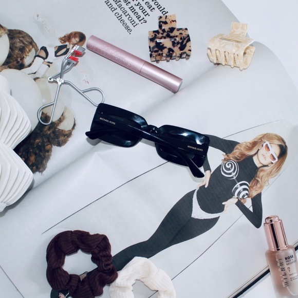 MICHAEL KORS Black St. Tropez Sunglasses - Picture 2 of 6